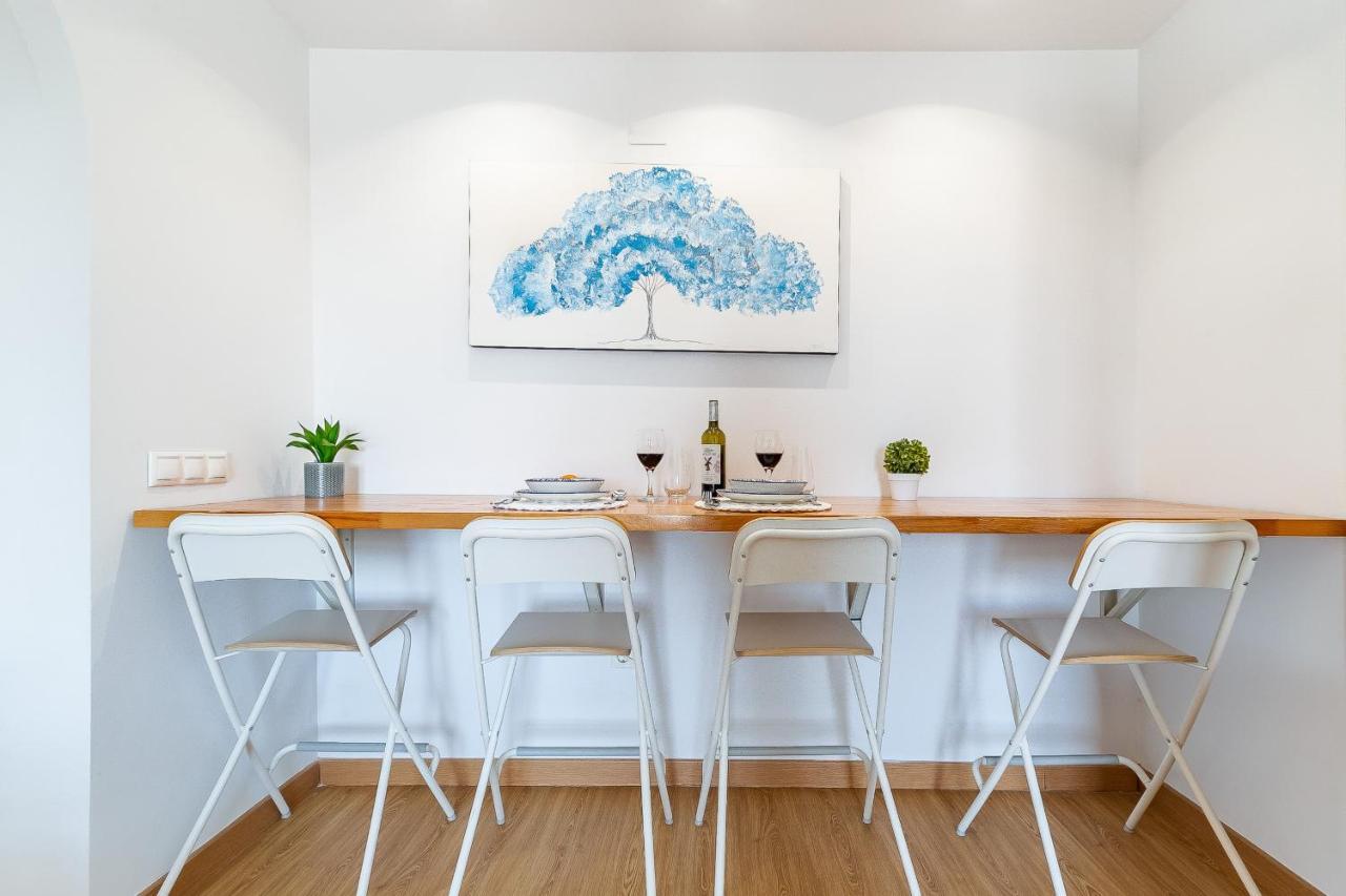 Modern Beach Apartment Valparaiso With Parking Málaga Eksteriør bilde