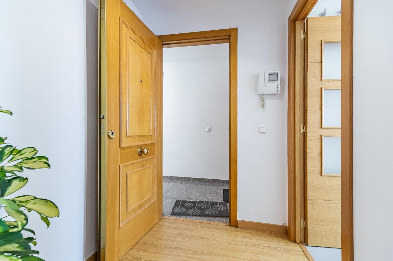 Modern Beach Apartment Valparaiso With Parking Málaga Eksteriør bilde