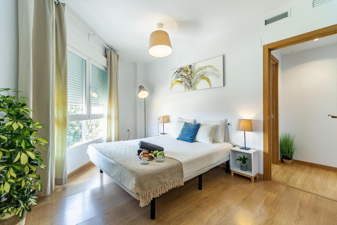 Modern Beach Apartment Valparaiso With Parking Málaga Eksteriør bilde